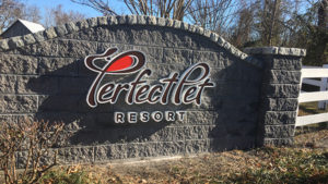 Perfect Pet Resort Sign